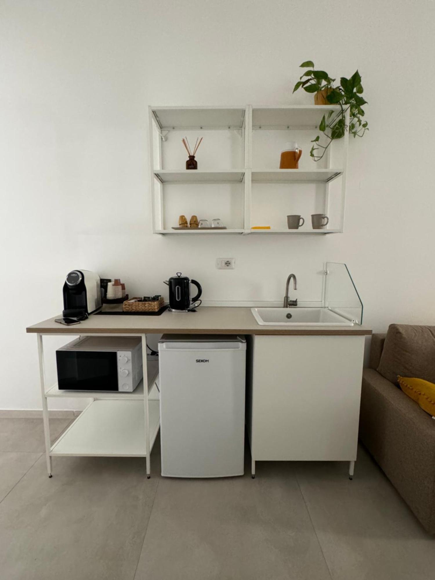 Zefiro Suites Лече Екстериор снимка