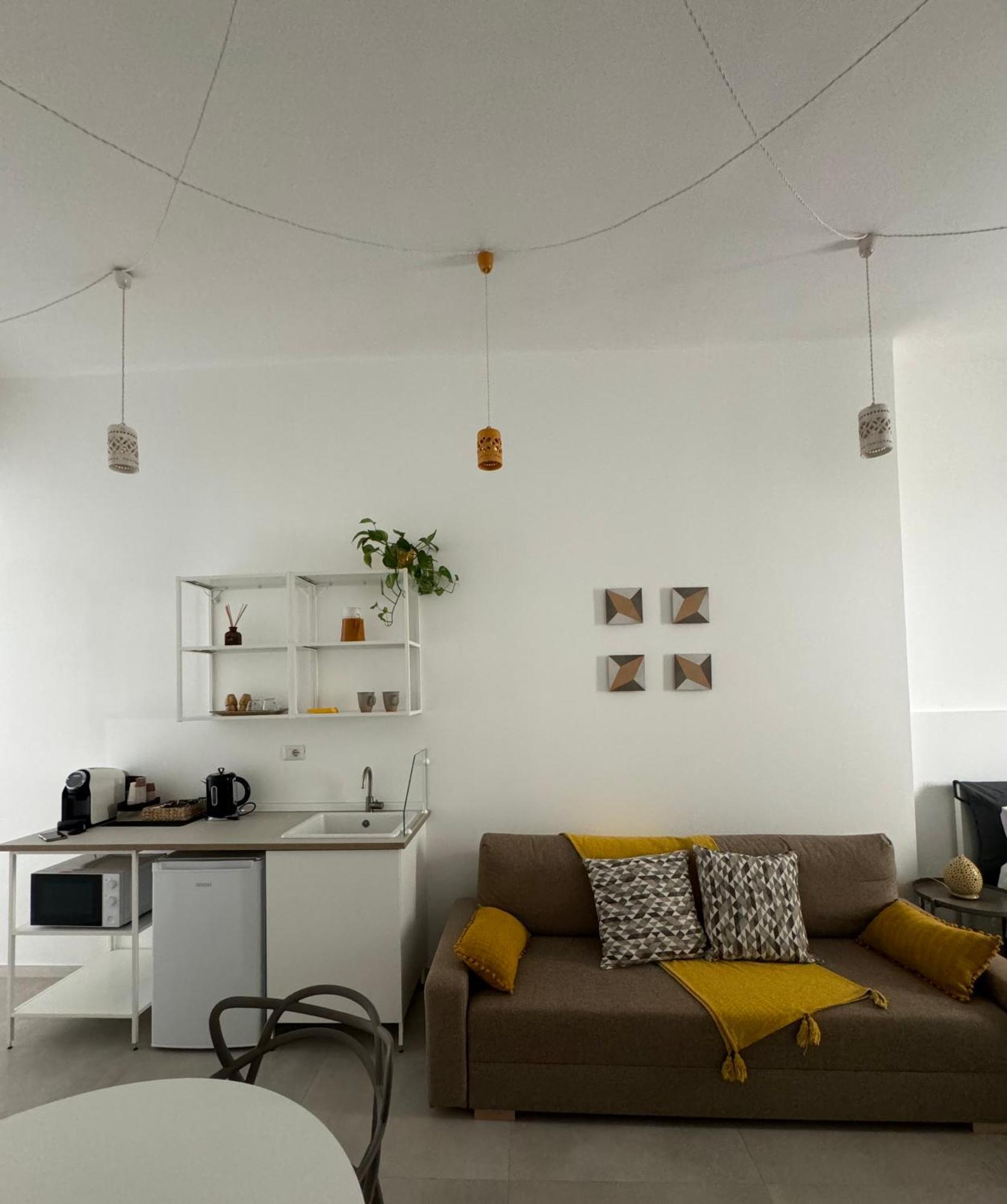 Zefiro Suites Лече Екстериор снимка