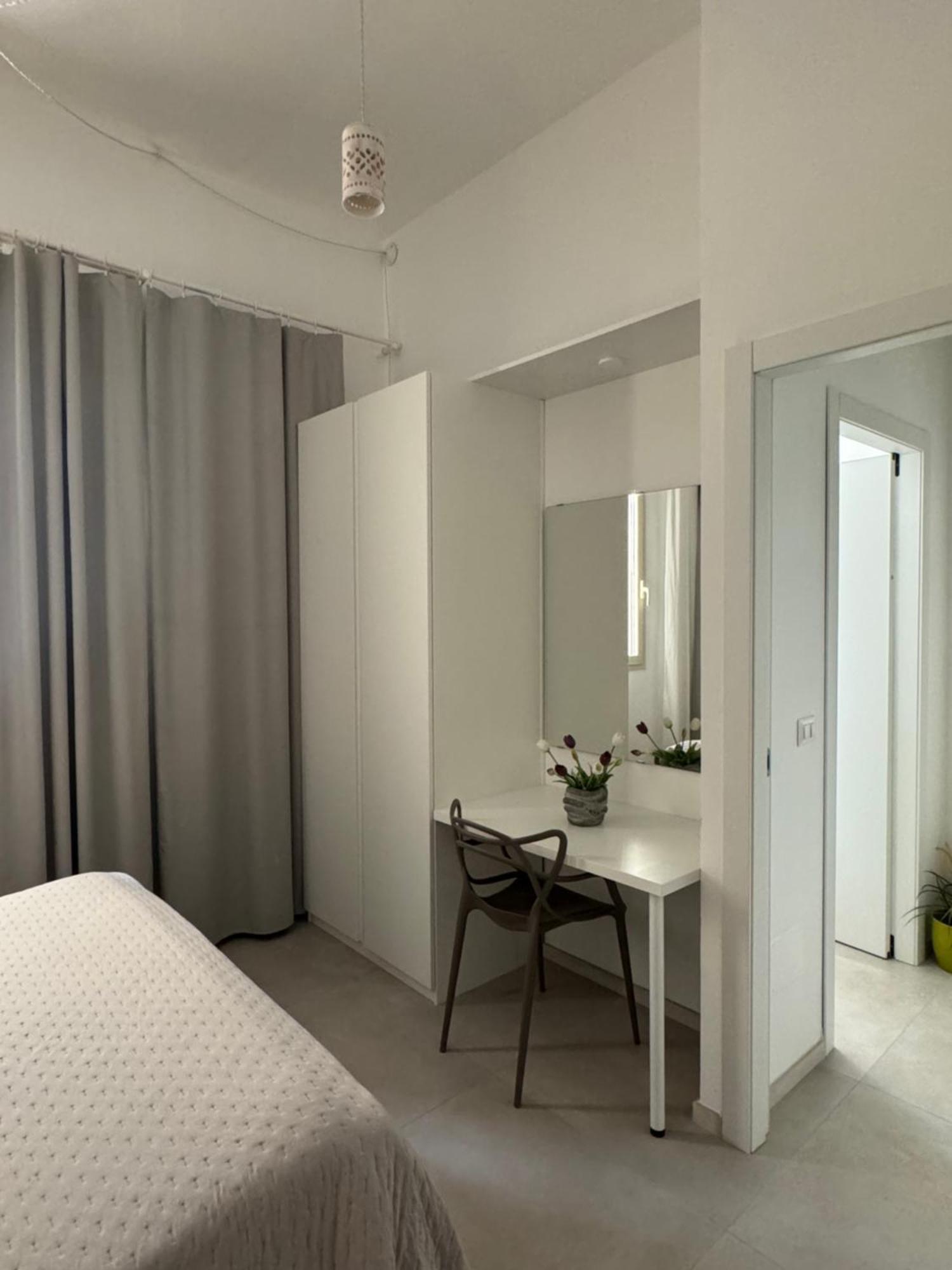 Zefiro Suites Лече Екстериор снимка